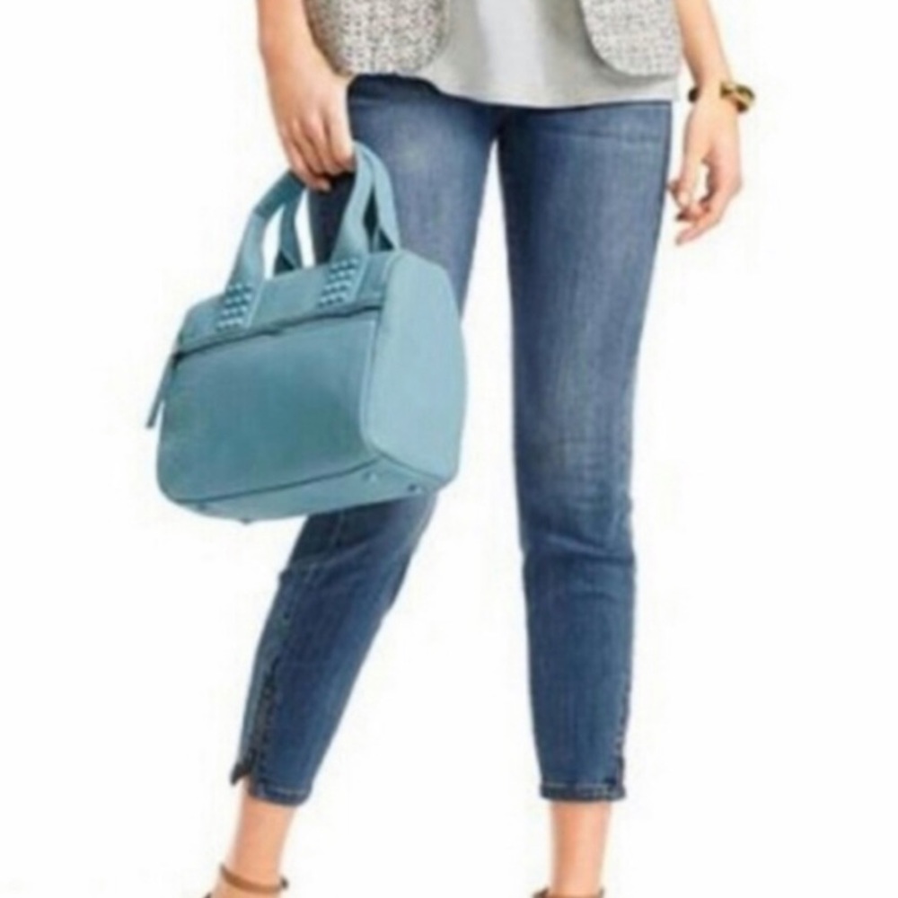 CABI JEANS STYLE 232 LIGHT WASH SIZE 8